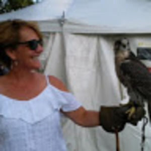 Meet your Posher, Tyna